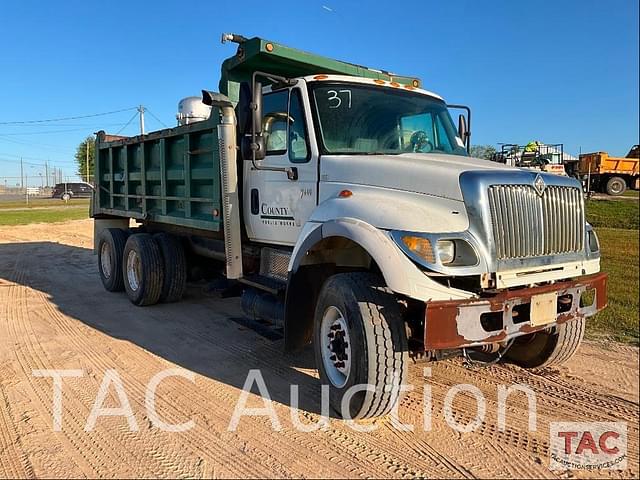 Image of International WorkStar 7600 equipment image 4