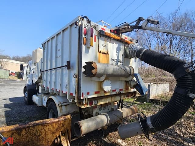 Image of Isuzu FXR equipment image 2