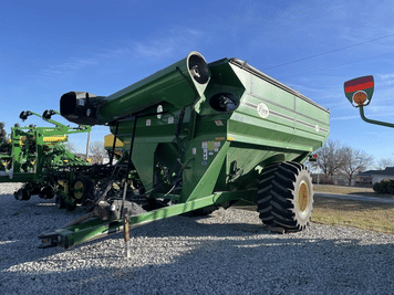 Main image J&M 1050