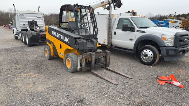 Image of JCB 35D equipment image 2