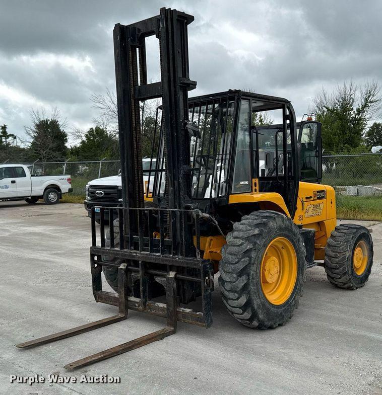 Image of JCB 930 Primary image
