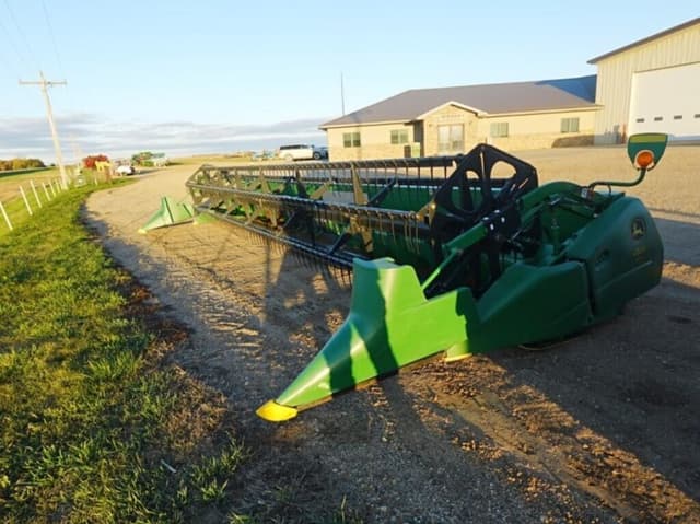 Image of John Deere 630F equipment image 1