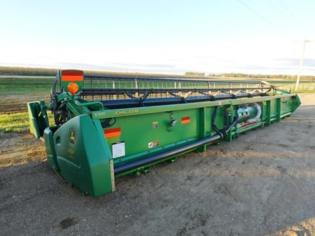 Image of John Deere 630F equipment image 2