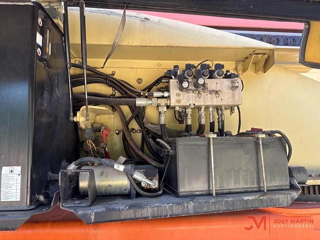 Image of JLG 1200SJP equipment image 3