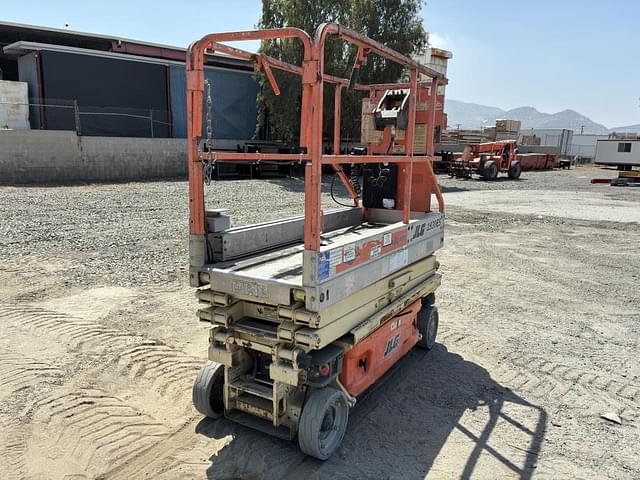 Image of JLG 1930ES equipment image 2