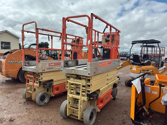 Image of JLG 2630ES equipment image 2