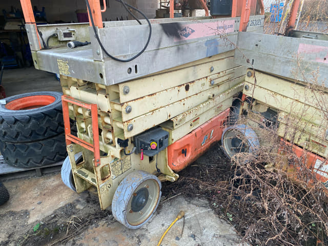 Image of JLG 2630ES equipment image 3