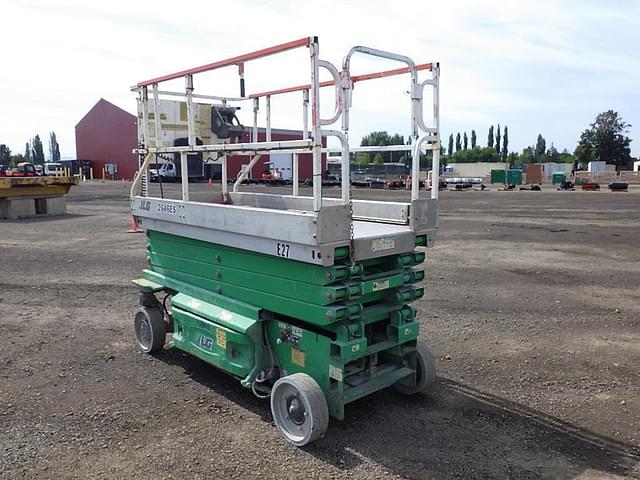 Image of JLG 2646ES equipment image 3