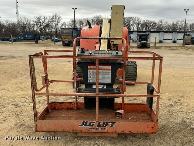 Image of JLG 450A Series II equipment image 1