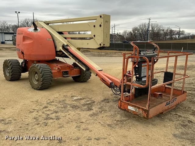 Image of JLG 450A Series II equipment image 2
