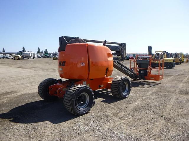 Image of JLG 450A equipment image 2