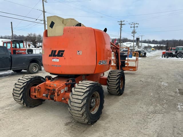 Image of JLG 450AJ equipment image 2