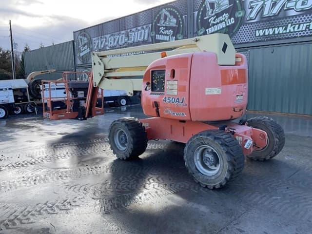 Image of JLG 450AJ equipment image 1