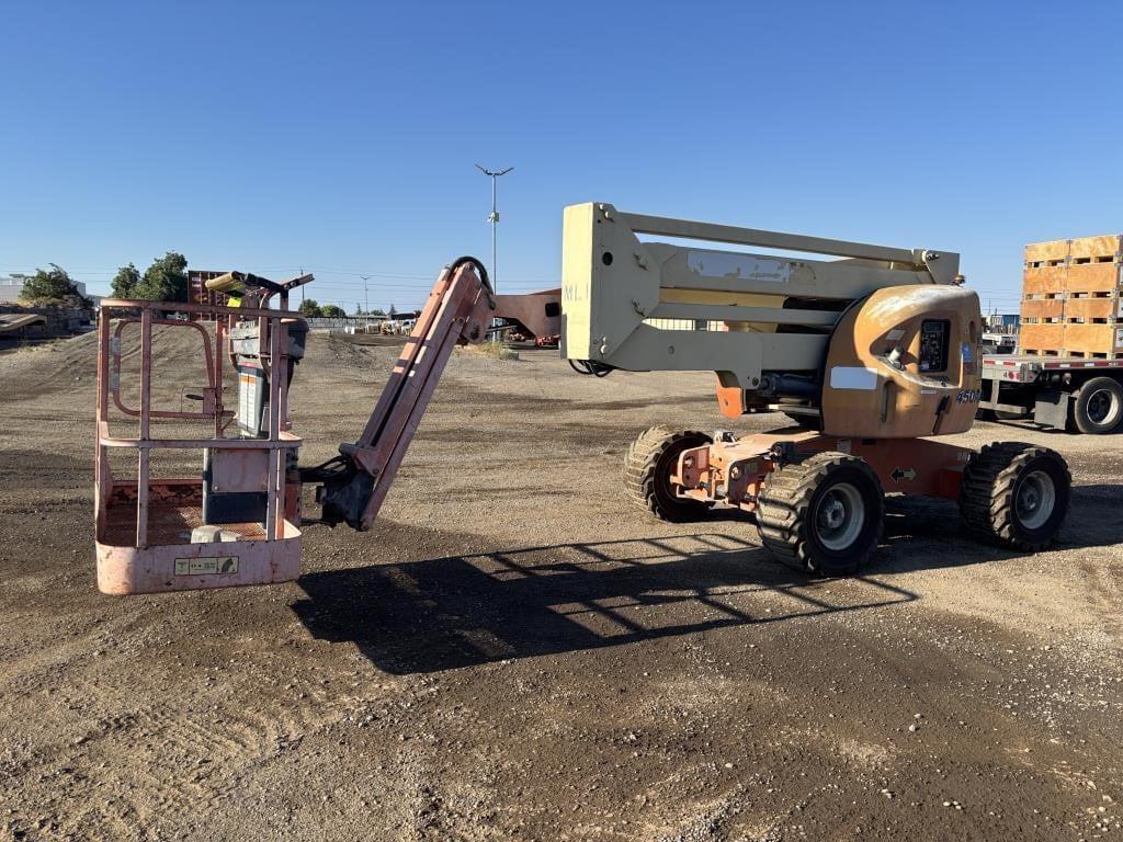 Image of JLG 450AJ Primary image