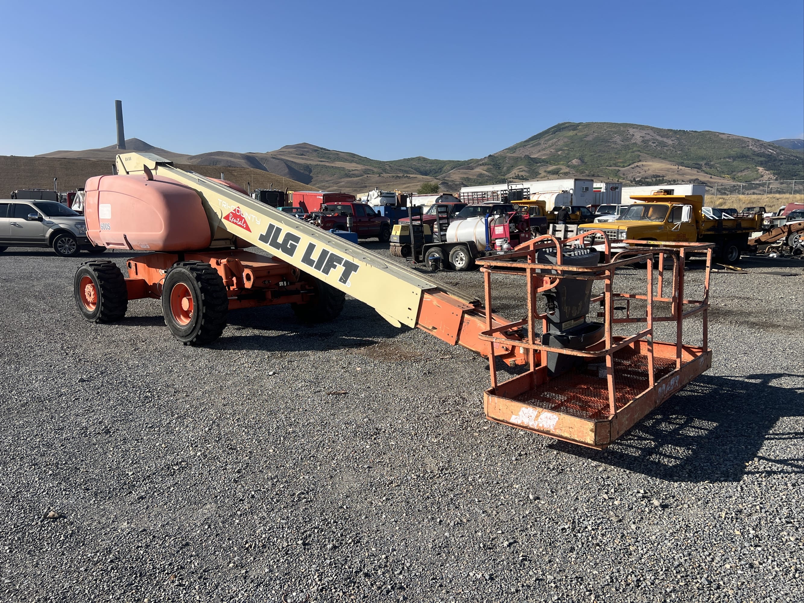 2006 JLG 600S Equipment Image0