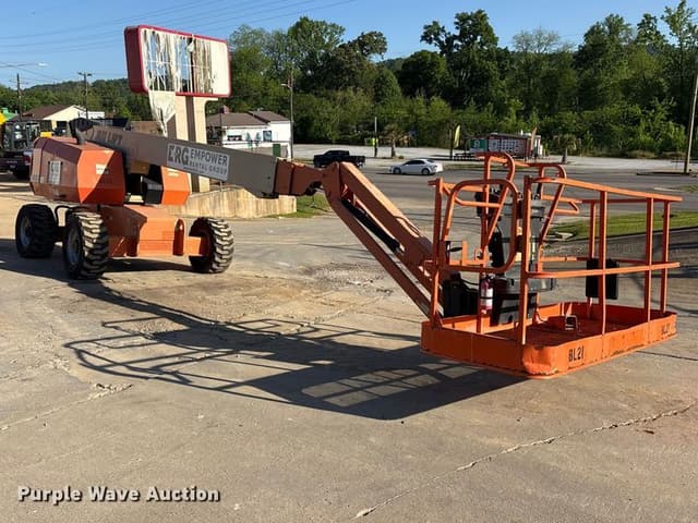 Image of JLG 660SJ equipment image 2