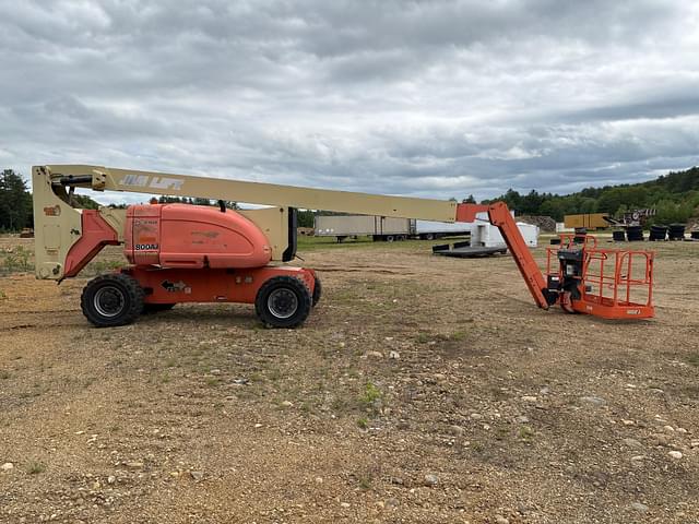 Image of JLG 800AJ equipment image 3