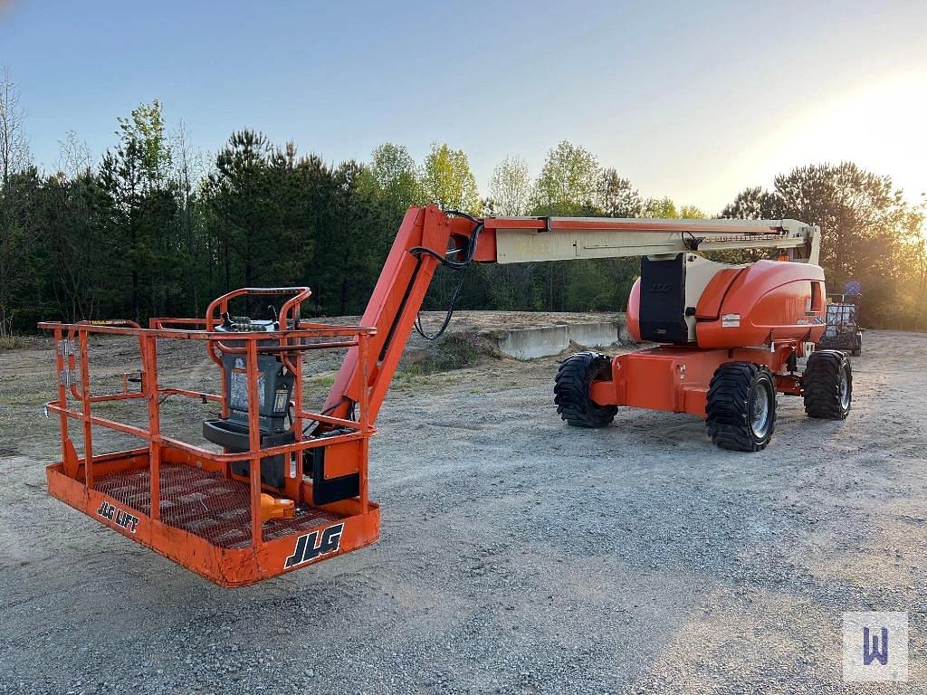 Image of JLG 800AJ Primary image
