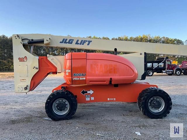 Image of JLG 800AJ equipment image 4