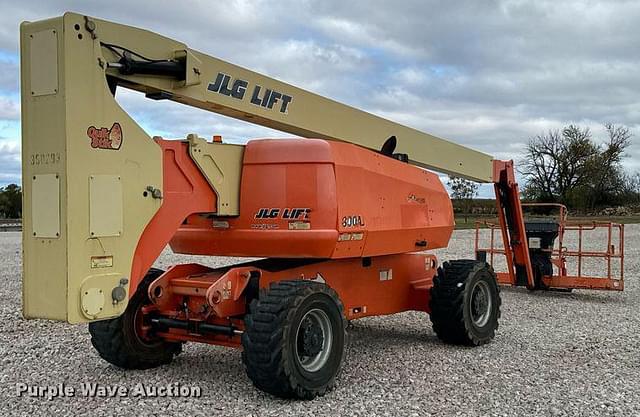 Image of JLG 800AJ equipment image 4