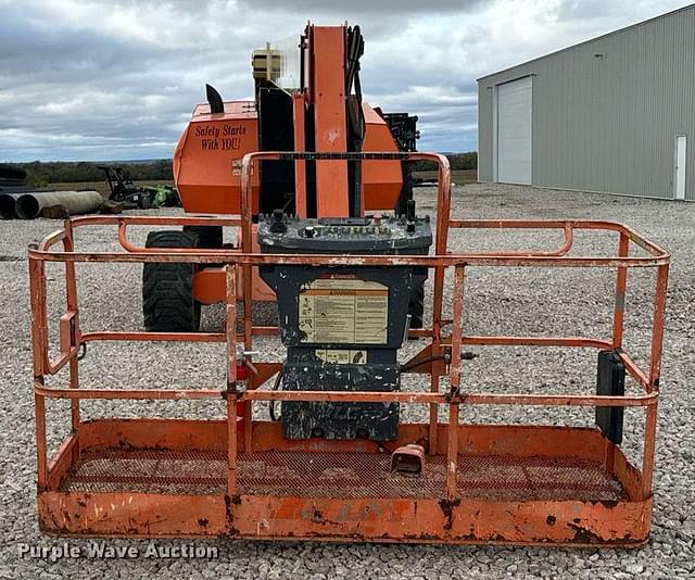 Image of JLG 800AJ equipment image 1