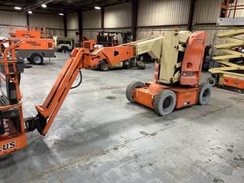 Main image JLG E300AJP