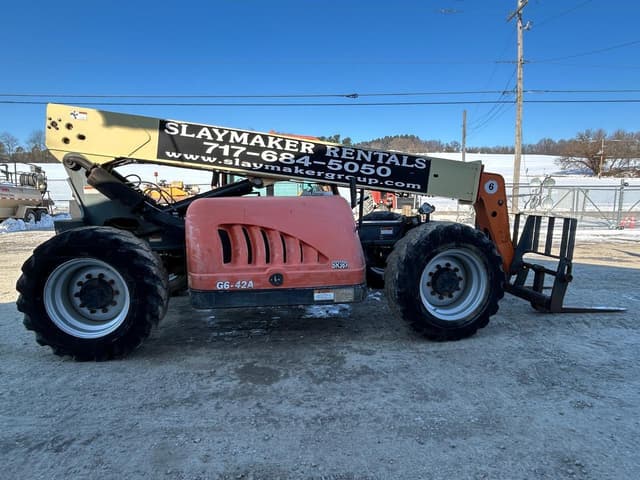 Image of JLG G6-42A equipment image 4