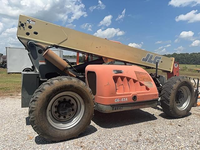 Image of JLG G6-42A equipment image 3