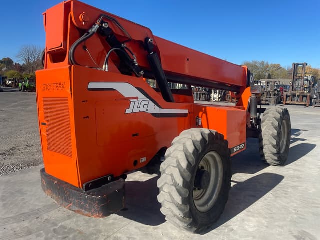 Image of JLG 6042 equipment image 2