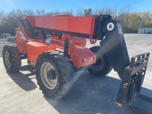 Image of JLG 6042 equipment image 3