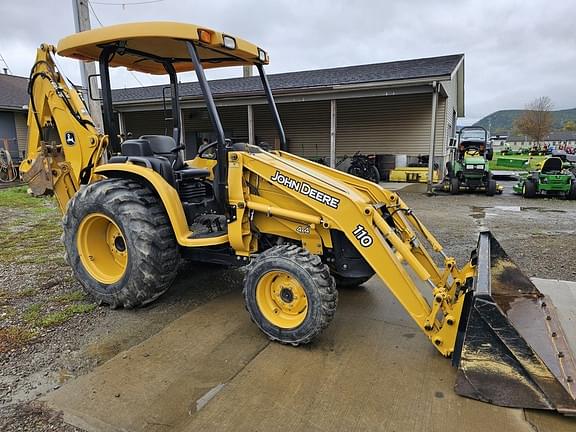 Image of John Deere 110 equipment image 1