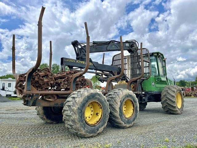 Image of John Deere 1110D equipment image 4