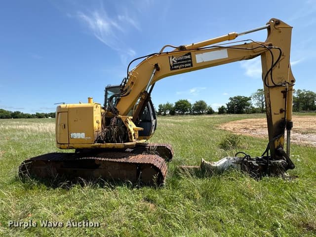 Image of John Deere 135C equipment image 3