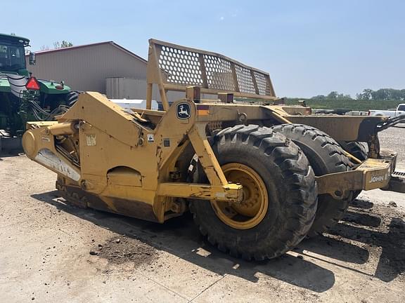 Image of John Deere 1512E equipment image 2