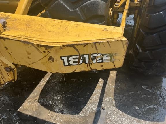 Image of John Deere 1512E equipment image 4