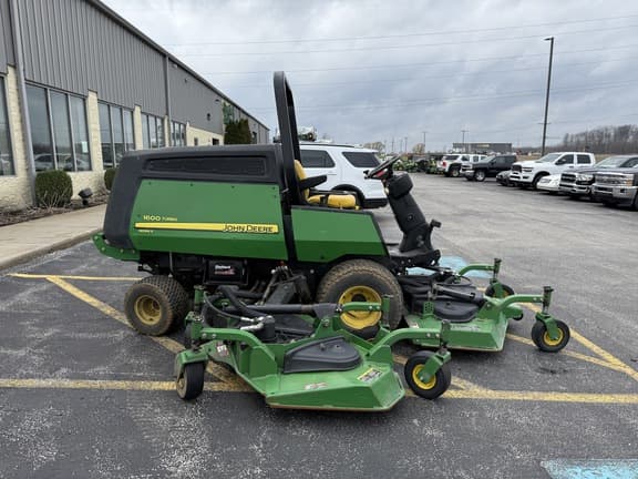 Image of John Deere 1600 equipment image 1