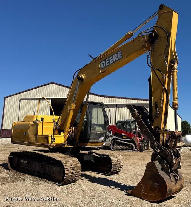 Image of John Deere 160C LC equipment image 2