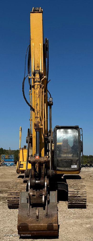 Image of John Deere 160C LC equipment image 1