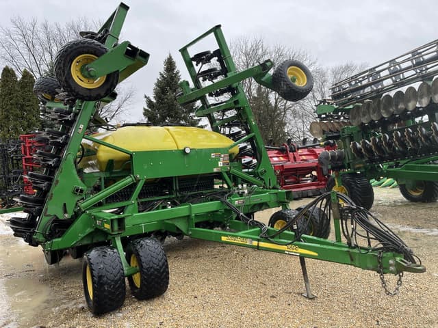 Image of John Deere 1690 equipment image 2