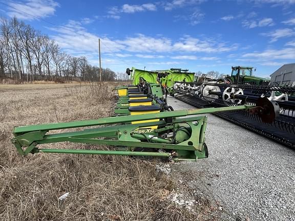 Image of John Deere 1720 equipment image 2