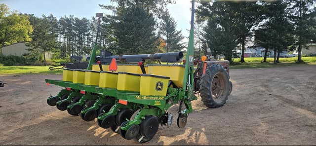 Image of John Deere 1750 equipment image 4