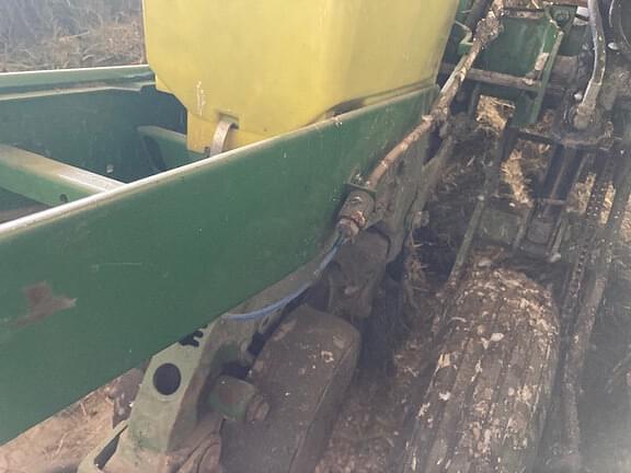 Image of John Deere 1750 equipment image 4