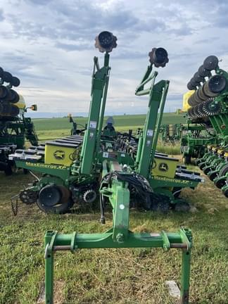 Main image John Deere 1770