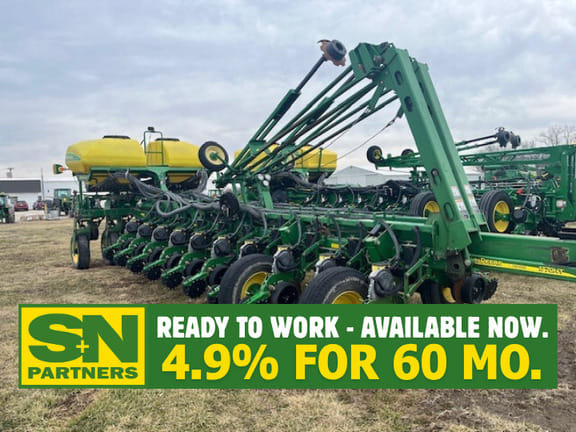 2006 John Deere 1770 Equipment Image0