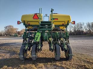 Main image John Deere 1770 8