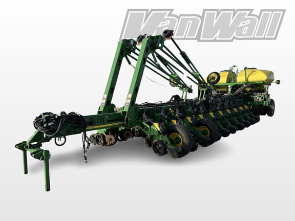 Image of John Deere 1770 Primary image