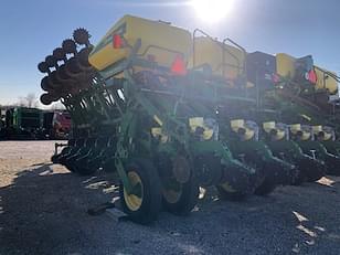 Main image John Deere 1790 11