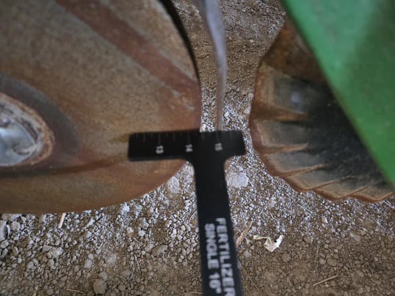 Image of John Deere 1790 equipment image 3