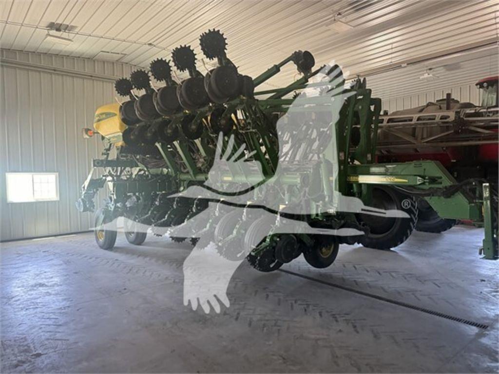 Image of John Deere 1790 Primary image