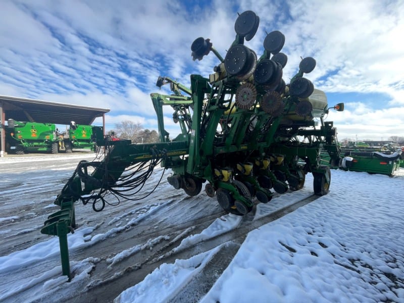 2006 John Deere 1790 Equipment Image0